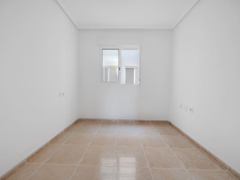 1 bedroom Apartment for sale in San Fulgencio with pool - € 110,000 (Ref: 9820227)