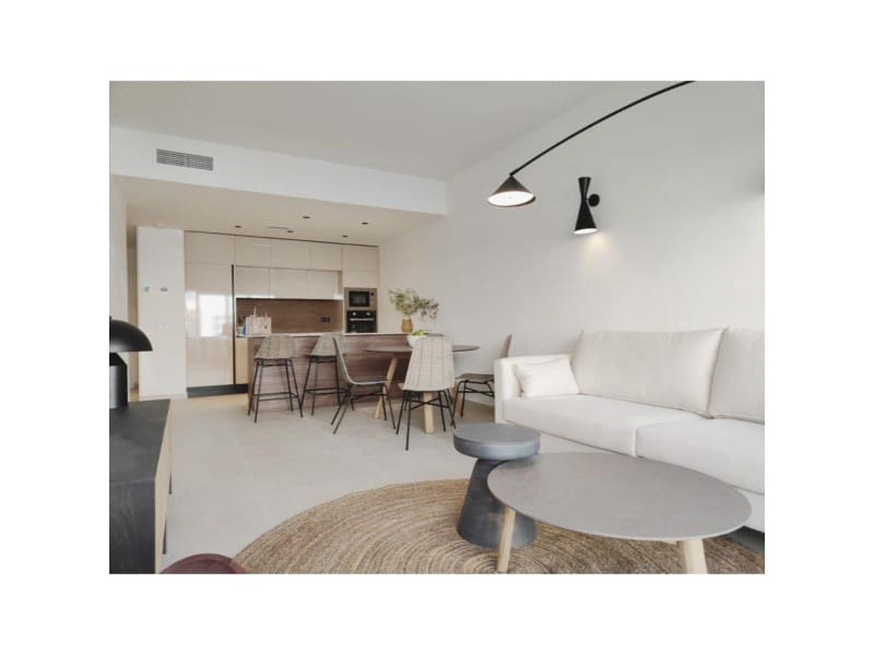 2 Zimmer Apartment zu verkaufen in Torrevieja mit Pool - 380.000 € (Ref: 9820231)
