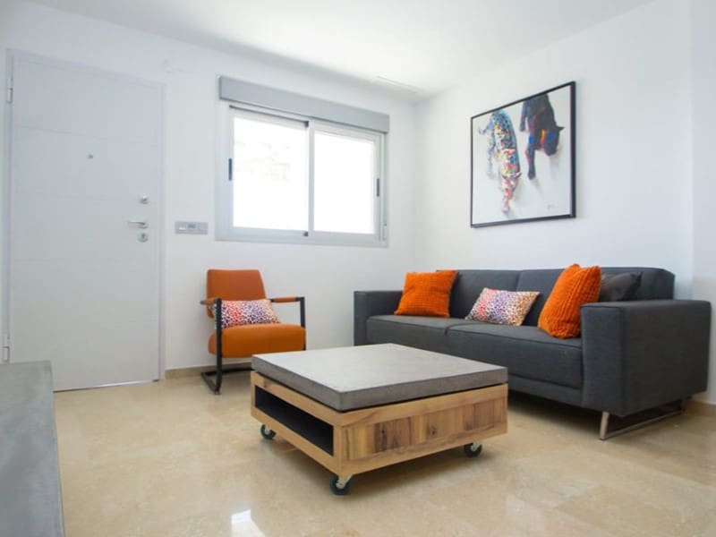 2 bedroom Apartment for sale in Orihuela with pool - € 255,000 (Ref: 9820237)
