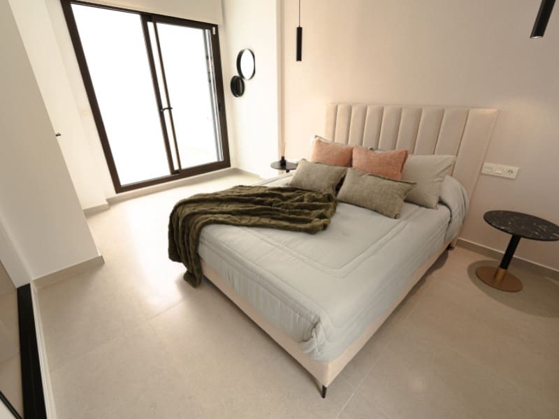 3 bedroom Villa for sale in Almoradi - € 465,000 (Ref: 9820242)
