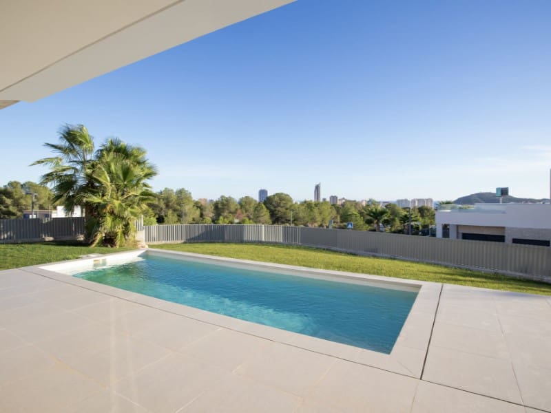 Pareado de 4 habitaciones en Finestrat en venta - 578.500 € (Ref: 9820245)