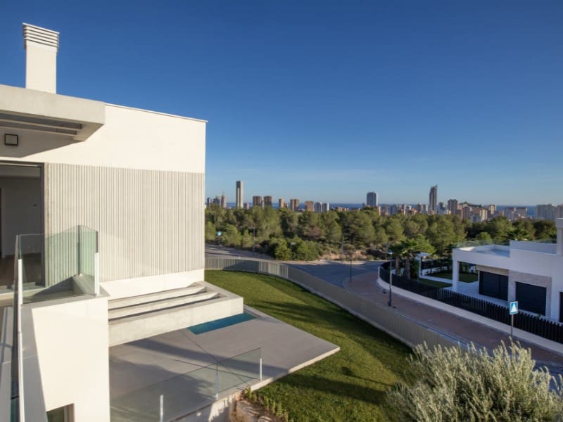 Pareado de 4 habitaciones en Finestrat en venta - 578.500 € (Ref: 9820245)