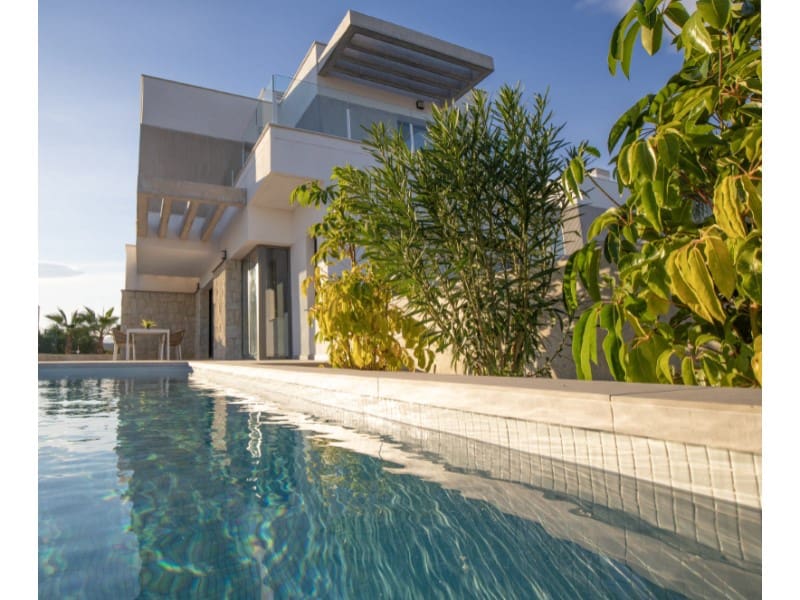 Pareado de 4 habitaciones en Finestrat en venta - 578.500 € (Ref: 9820245)