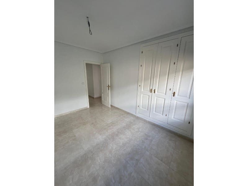 2 bedroom Apartment for sale in Orihuela with pool - € 238,000 (Ref: 9820250)