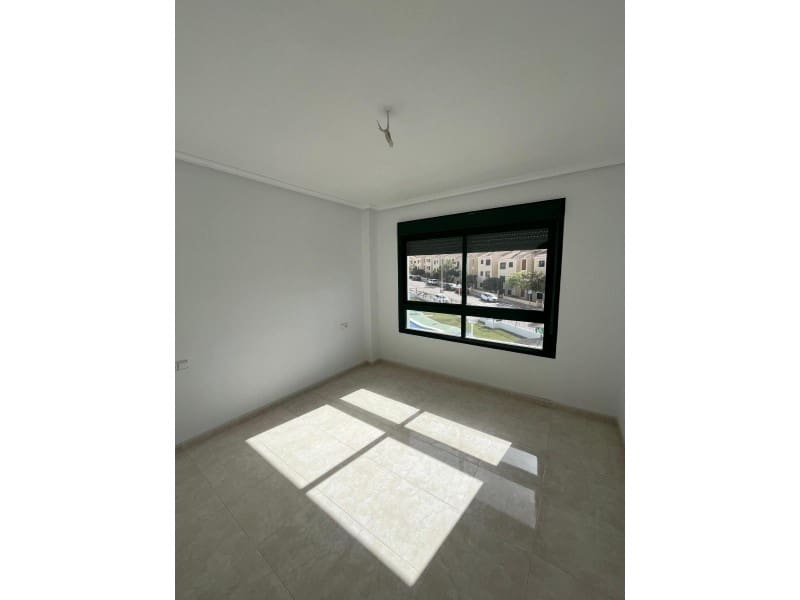 2 bedroom Apartment for sale in Orihuela with pool - € 238,000 (Ref: 9820250)