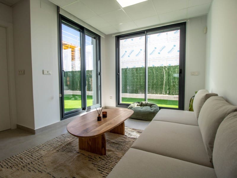 Chalet de 3 habitaciones en Finestrat en venta - 579.000 € (Ref: 9820257)