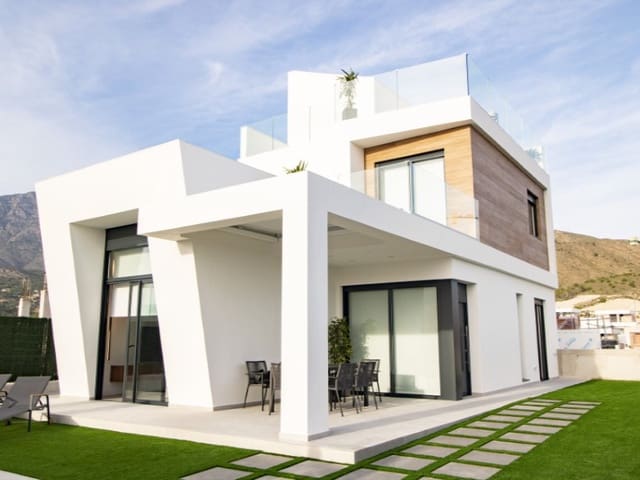 Chalet de 3 habitaciones en Golf Bahía, Finestrat en venta - 579.000 € (Ref: 9820257)