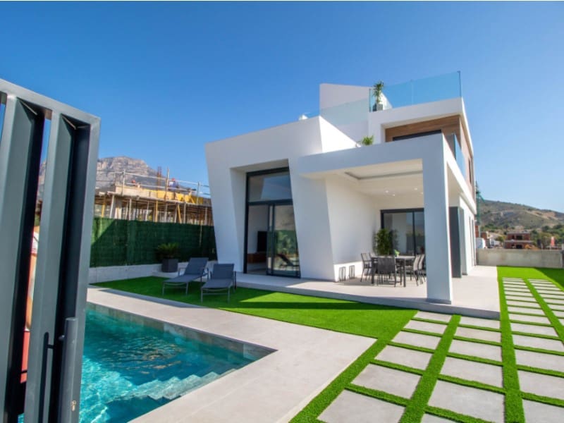 Chalet de 3 habitaciones en Finestrat en venta - 579.000 € (Ref: 9820257)