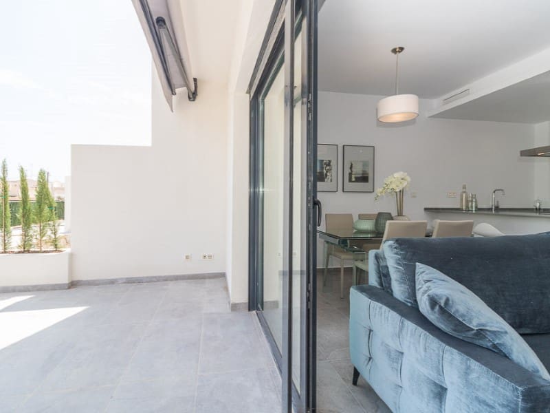 3 sypialnia Apartament na sprzedaż w Torrevieja z basenem - 310 000 € (Ref: 9824768)