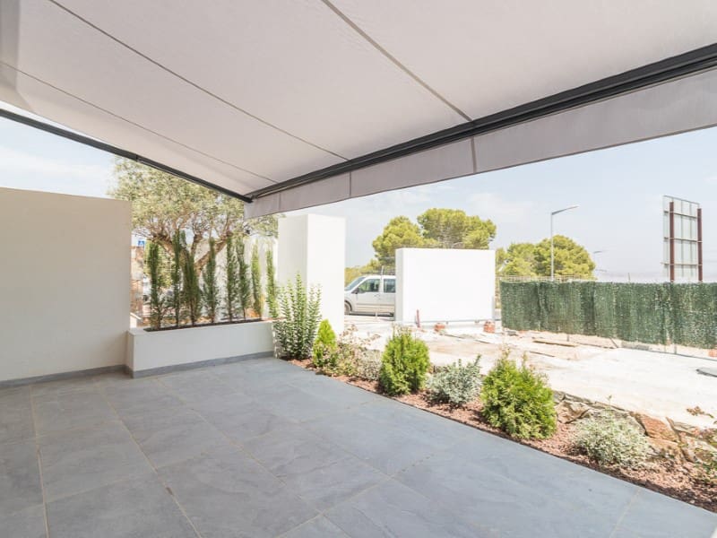 3 sypialnia Apartament na sprzedaż w Torrevieja z basenem - 310 000 € (Ref: 9824768)