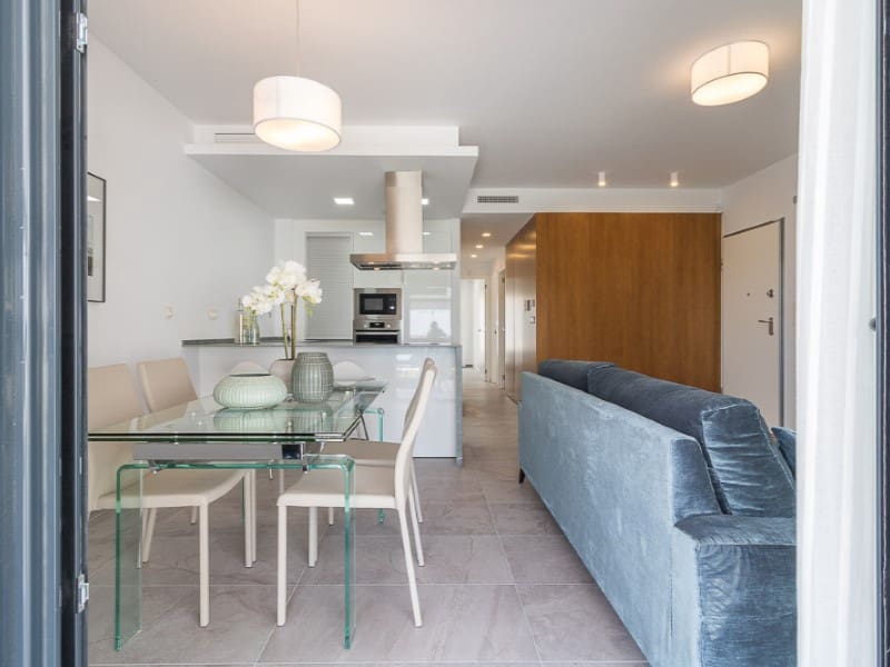 3 sypialnia Apartament na sprzedaż w Torrevieja z basenem - 310 000 € (Ref: 9824768)