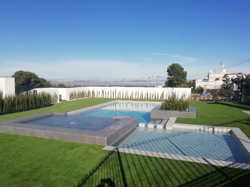 3 sypialnia Apartament na sprzedaż w Torrevieja z basenem - 310 000 € (Ref: 9824768)