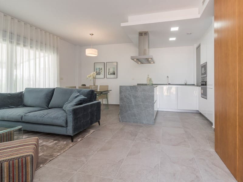 3 sypialnia Apartament na sprzedaż w Torrevieja z basenem - 310 000 € (Ref: 9824768)