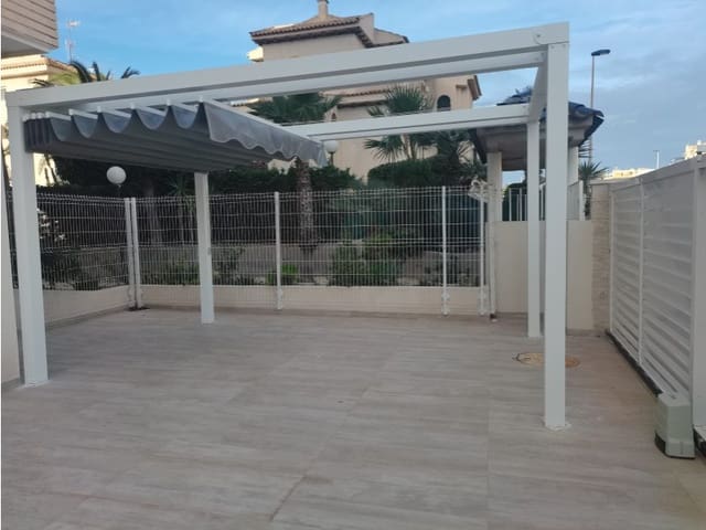 3 quarto Apartamento para venda em El Chaparral - La Siesta - La Torreta, Torrevieja com piscina - 370 000 € (Ref: 9824772)