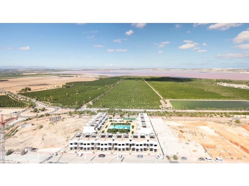 2 soveværelse Lejlighed til salg i Torrevieja med swimmingpool - € 299.900 (Ref: 9824778)