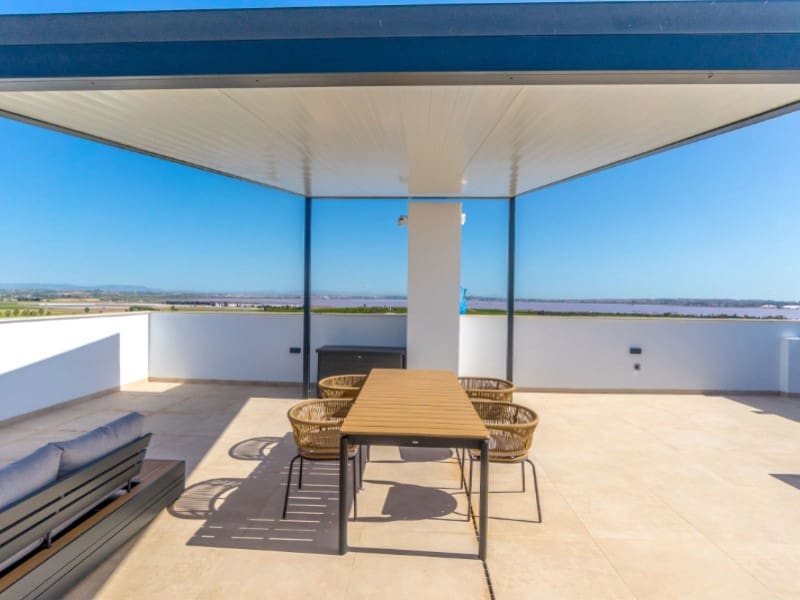 2 soveværelse Lejlighed til salg i Torrevieja med swimmingpool - € 299.900 (Ref: 9824778)