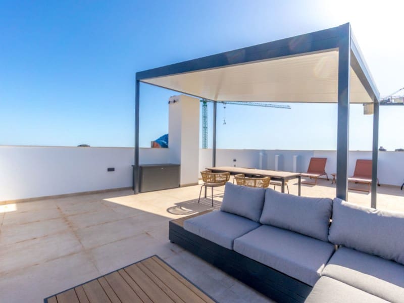 2 soveværelse Lejlighed til salg i Torrevieja med swimmingpool - € 299.900 (Ref: 9824778)