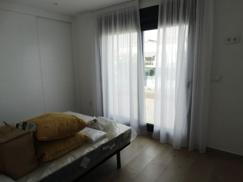 3 camera da letto Villetta Bifamiliare in vendita in Pilar de la Horadada con piscina - 425.000 € (Rif: 9824784)