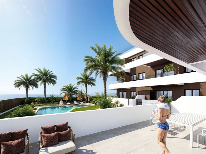 2 bedroom Apartment for sale in Guardamar del Segura with pool - € 305,000 (Ref: 9836194)