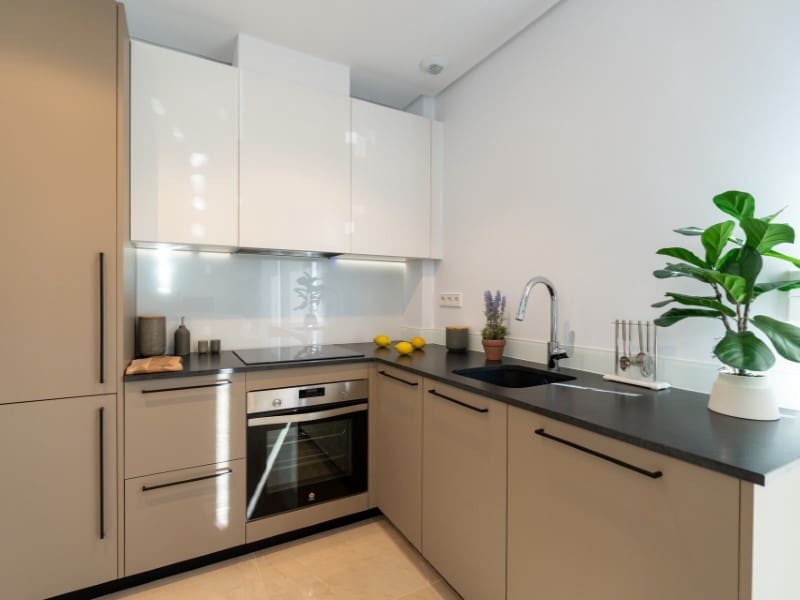 3 makuuhuone Omakotitalo myytävänä paikassa La Marina mukana uima-altaan - 459 000 € (Ref: 9836199)