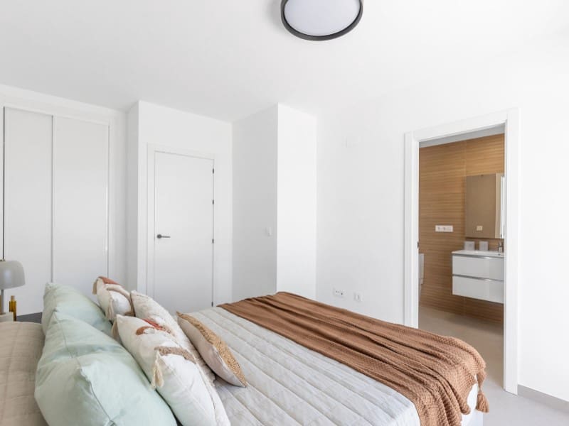 4 soverom Kjedet enebolig til salgs i Rafal med svømmebasseng - € 269 000 (Ref: 9839176)