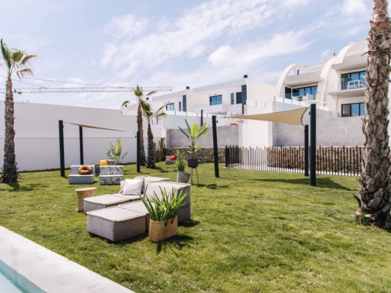 4 soveværelse Lejlighed til salg i Ciudad Quesada med swimmingpool - € 599.000 (Ref: 9839181)