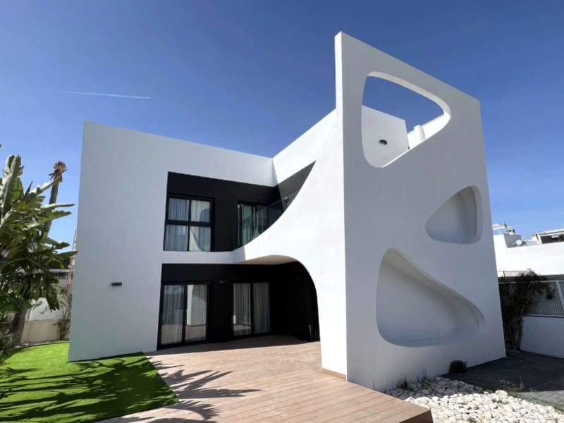3 bedroom Villa for sale in Ciudad Quesada - € 529,000 (Ref: 9839193)