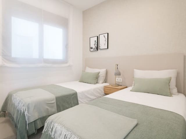 2 soverom Leilighet til salgs i El Chaparral - La Siesta - La Torreta, Torrevieja med svømmebasseng - € 310 000 (Ref: 9842723)
