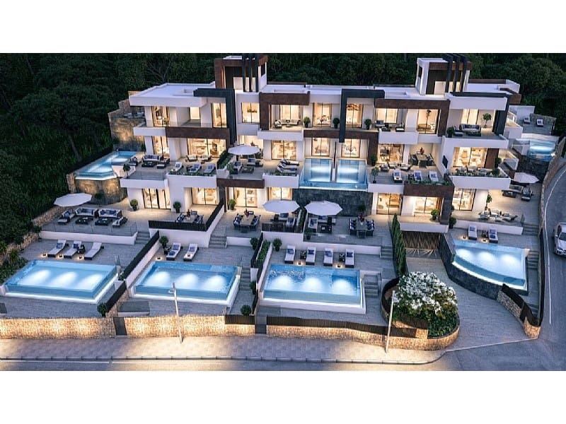 4 bedroom Townhouse for sale in La Villajoyosa / Vila Joiosa - € 1,650,000 (Ref: 9842752)