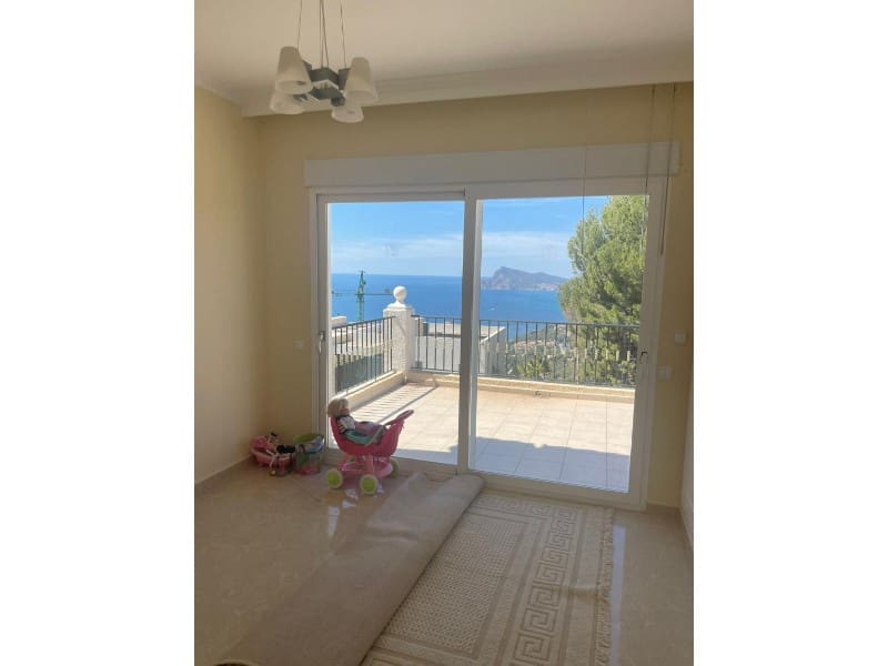 3 bedroom Villa for sale in Altea - € 1,650,000 (Ref: 9842754)