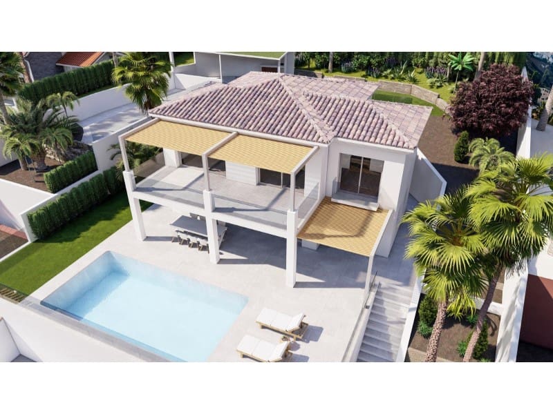 3 bedroom Villa for sale in Altea - € 1,650,000 (Ref: 9842754)