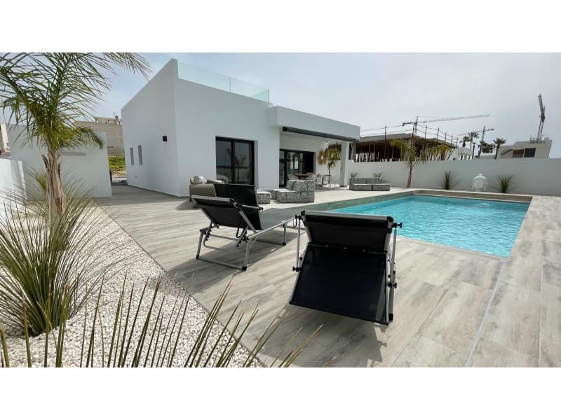 3 soveværelse Villa til salg i Rafal - € 415.000 (Ref: 9842766)