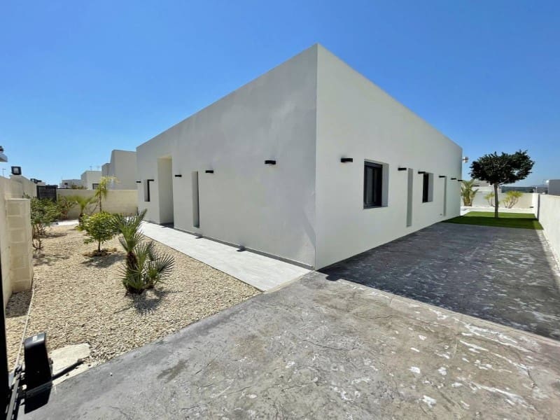 3 soveværelse Villa til salg i Rafal - € 415.000 (Ref: 9842766)