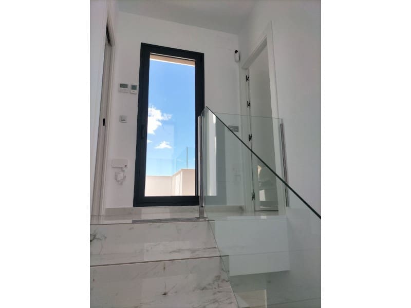 3 sypialnia Willa na sprzedaż w Torre de la Horadada z basenem - 420 000 € (Ref: 9855388)