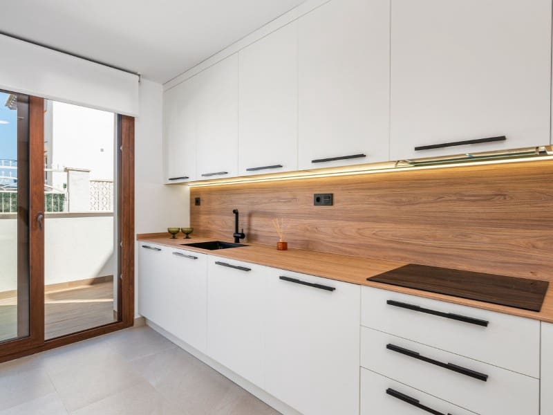 2 soverom Leilighet til salgs i Torrevieja med svømmebasseng - € 295 000 (Ref: 9859690)