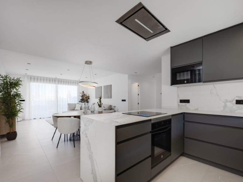 Chalet de 3 habitaciones en Torrevieja en venta - 595.000 € (Ref: 9859696)