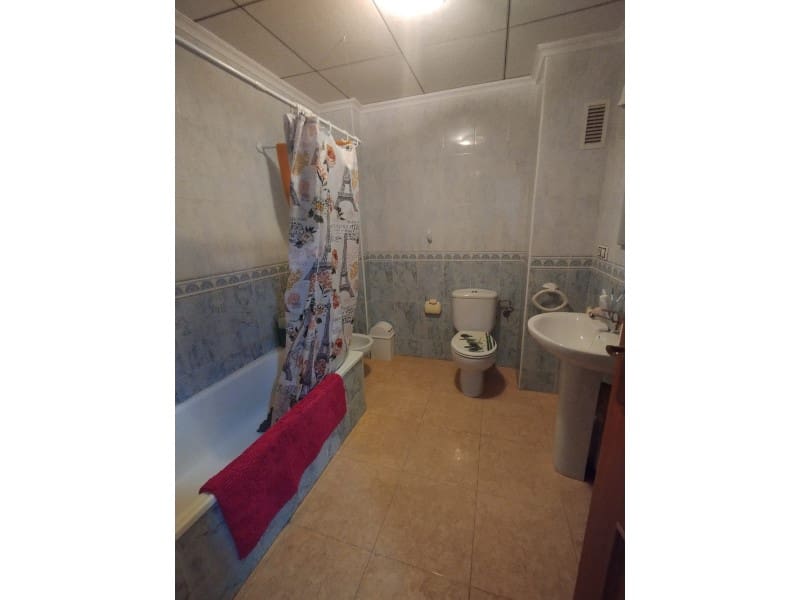 3 soveværelse Lejlighed til salg i Almoradi - € 129.900 (Ref: 9896578)