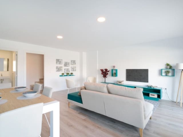 4 soverom Hus til salgs i Finestrat Pueblo, Finestrat med svømmebasseng garasje - € 555 000 (Ref: 9990378)