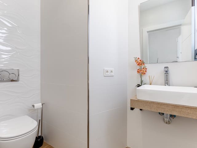 2 soverom Villa til salgs i Finestrat Pueblo, Finestrat med svømmebasseng garasje - € 635 000 (Ref: 9990380)