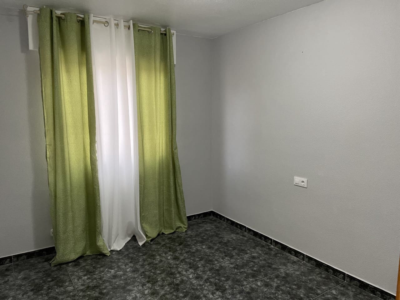 3 quarto Apartamento para arrendar em Olula del Rio - 600 € (Ref: 8653576)