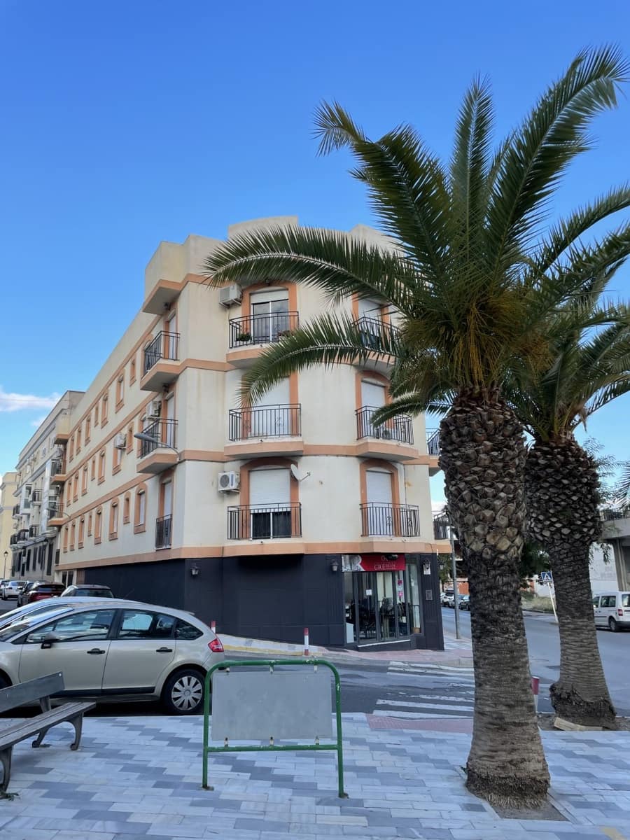 3 quarto Apartamento para arrendar em Olula del Rio - 600 € (Ref: 8653576)