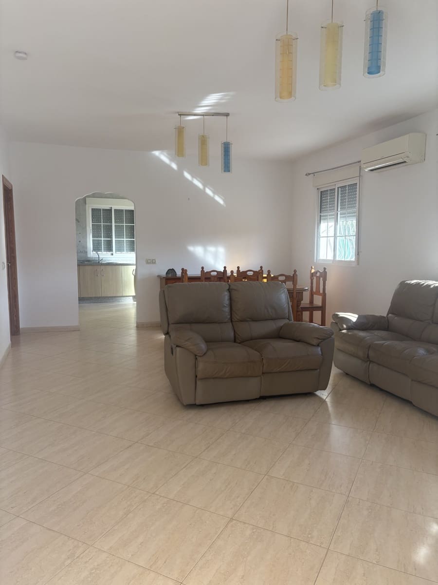 3 camera da letto Villa da affittare in Arboleas con piscina garage - 1.100 € (Rif: 9293944)