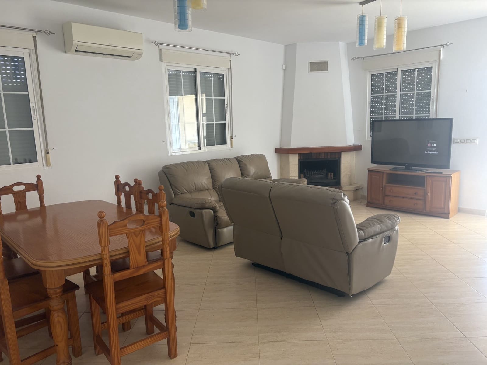 3 camera da letto Villa da affittare in Arboleas con piscina garage - 1.100 € (Rif: 9293944)