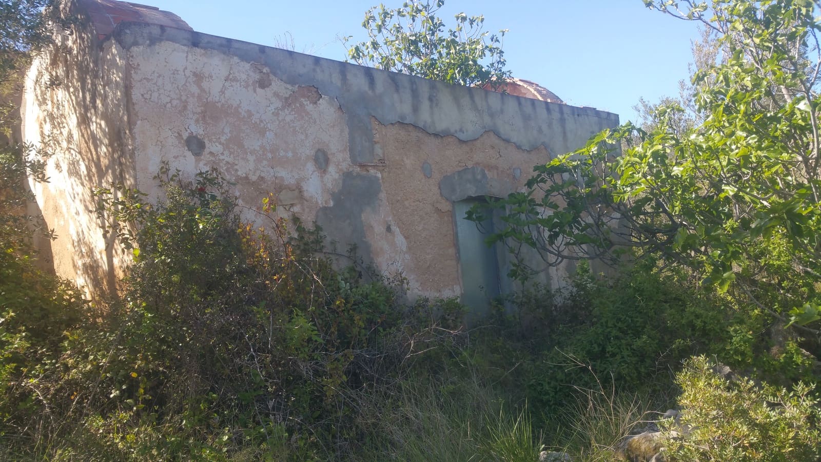 Ubebygd land til salgs i Canet lo Roig - € 35 000 (Ref: 3692468)