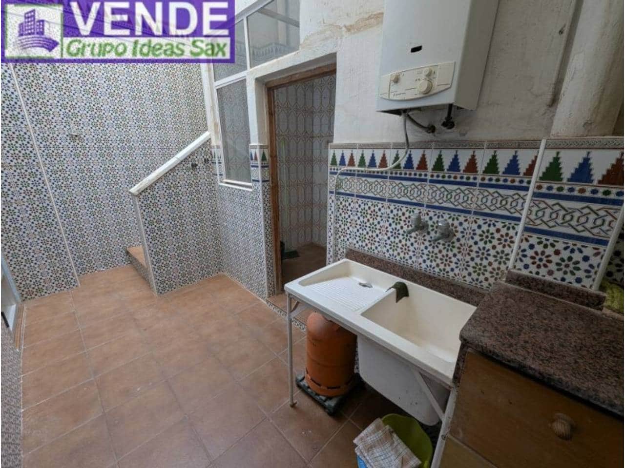 Piso de 3 habitaciones en Sax en venta - 79.900 € (Ref: 10021623)