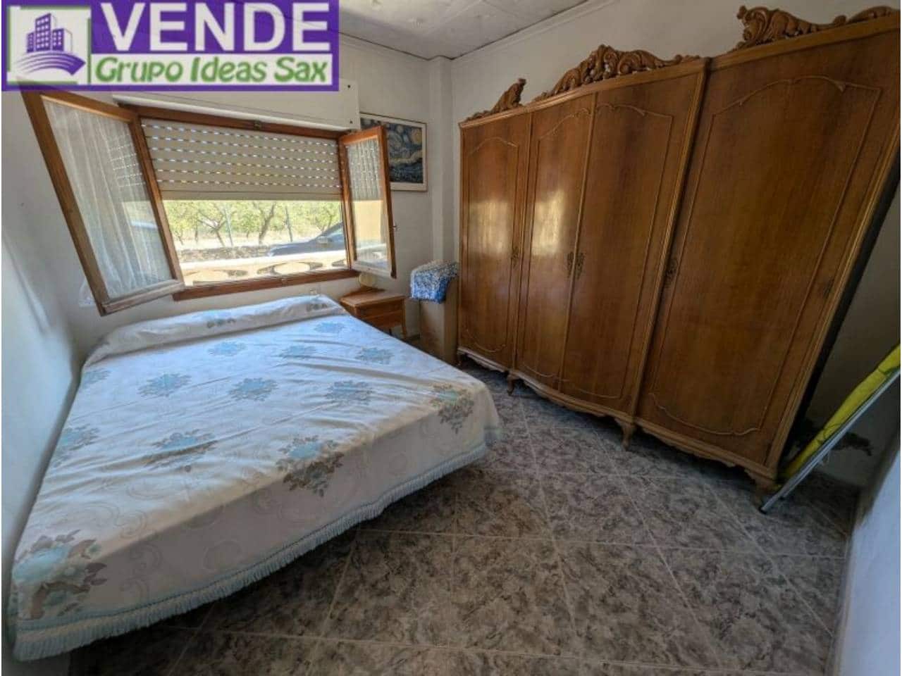 3 slaapkamer Finca/Landhuis te koop in Sax met zwembad garage - € 197.000 (Ref: 10054526)