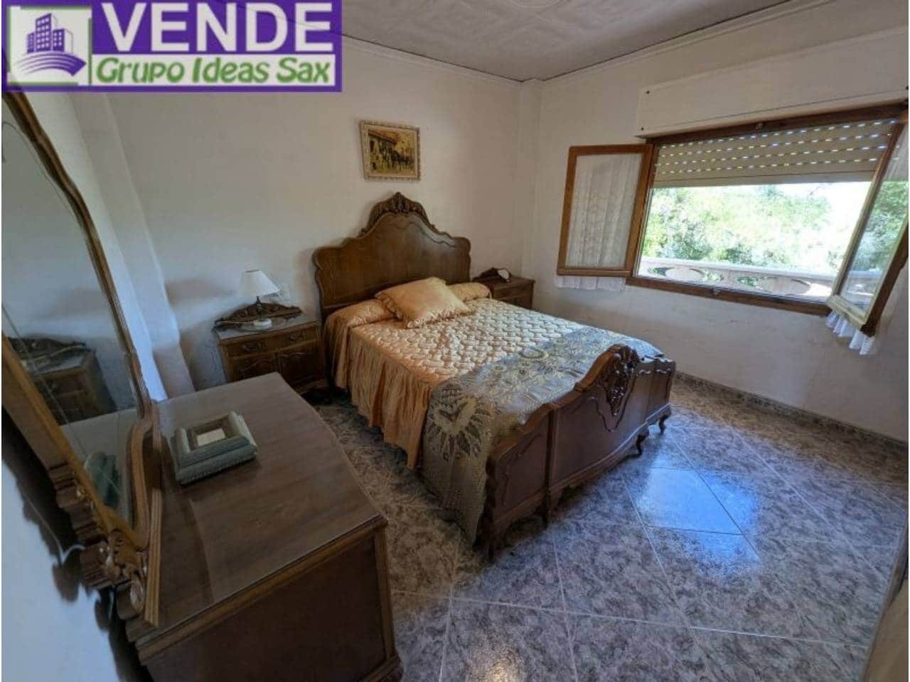 3 slaapkamer Finca/Landhuis te koop in Sax met zwembad garage - € 197.000 (Ref: 10054526)