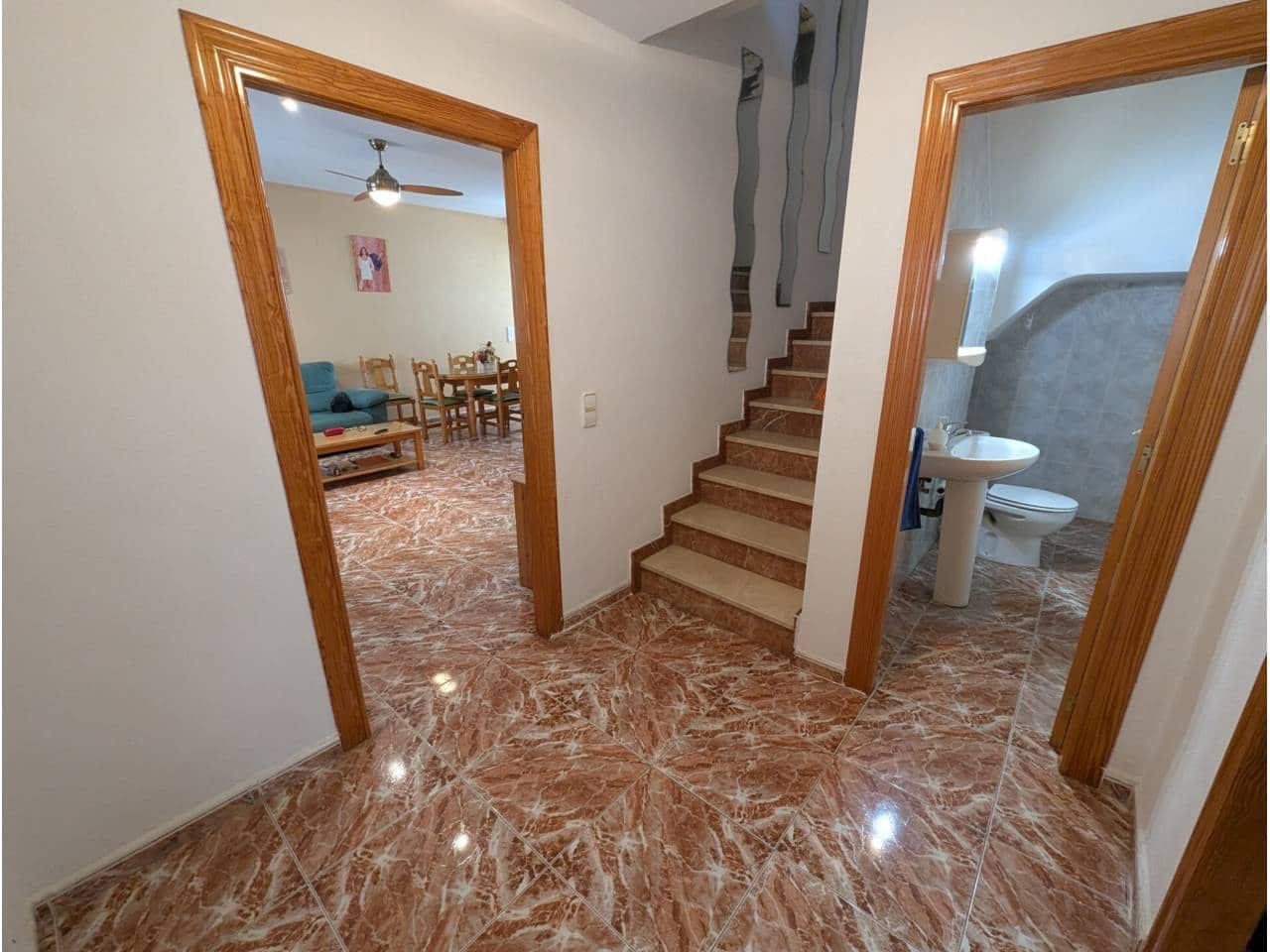 4 chambre Maison de Ville à vendre à Sax avec garage - 167 000 € (Ref: 10168037)