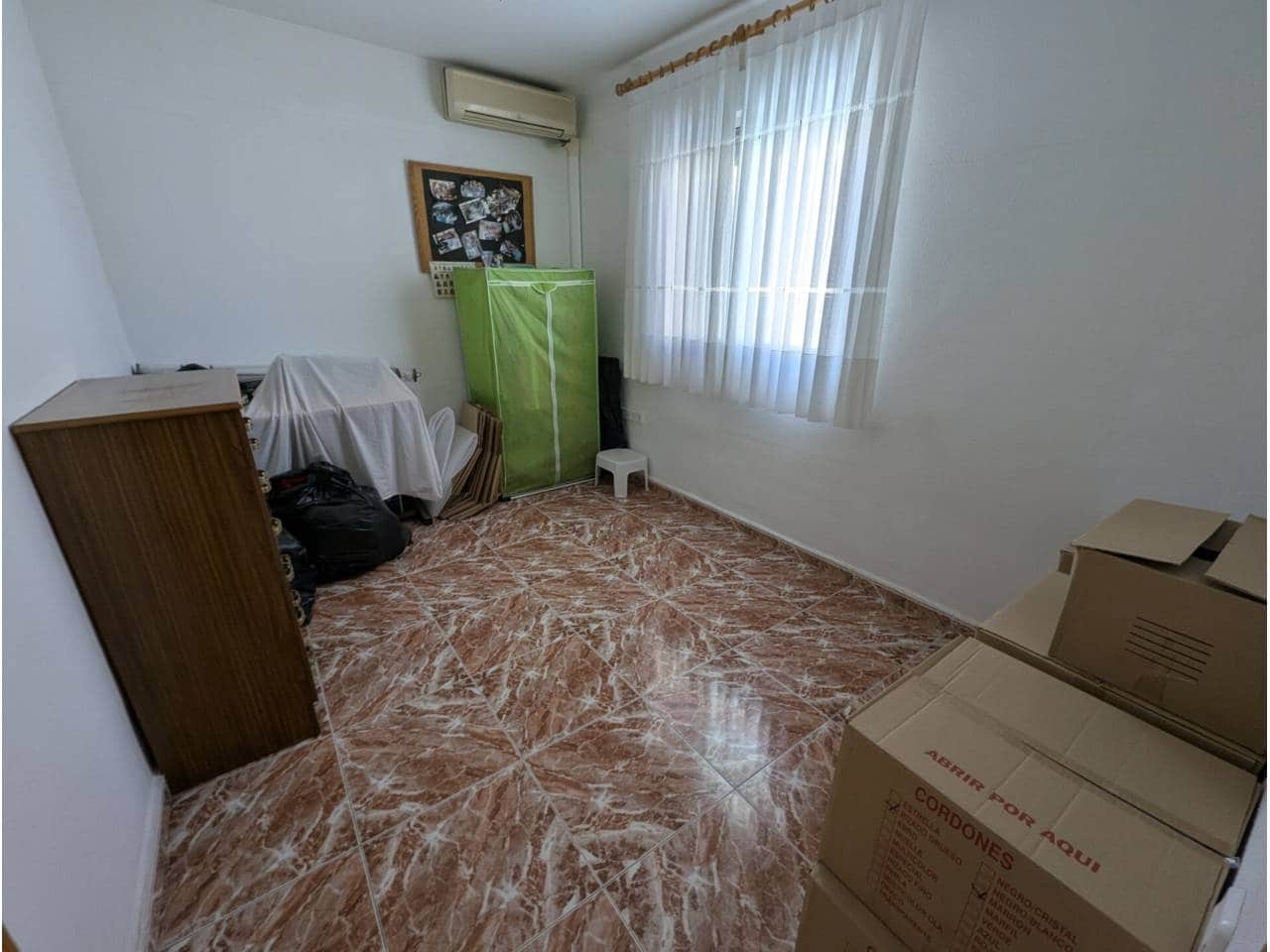 4 chambre Maison de Ville à vendre à Sax avec garage - 167 000 € (Ref: 10168037)