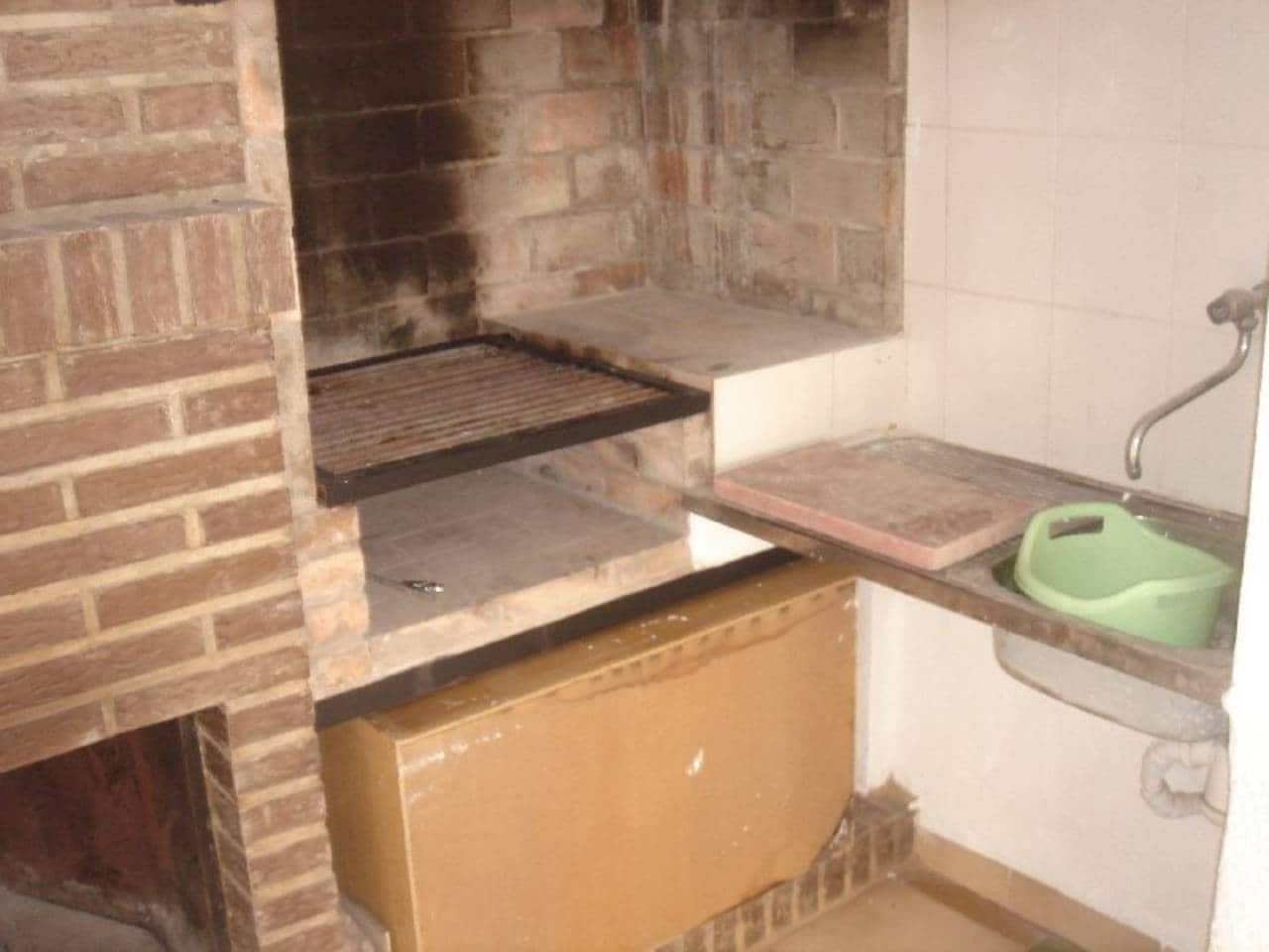 5 soverom Leilighet til salgs i Sax med garasje - € 159 200 (Ref: 2177762)